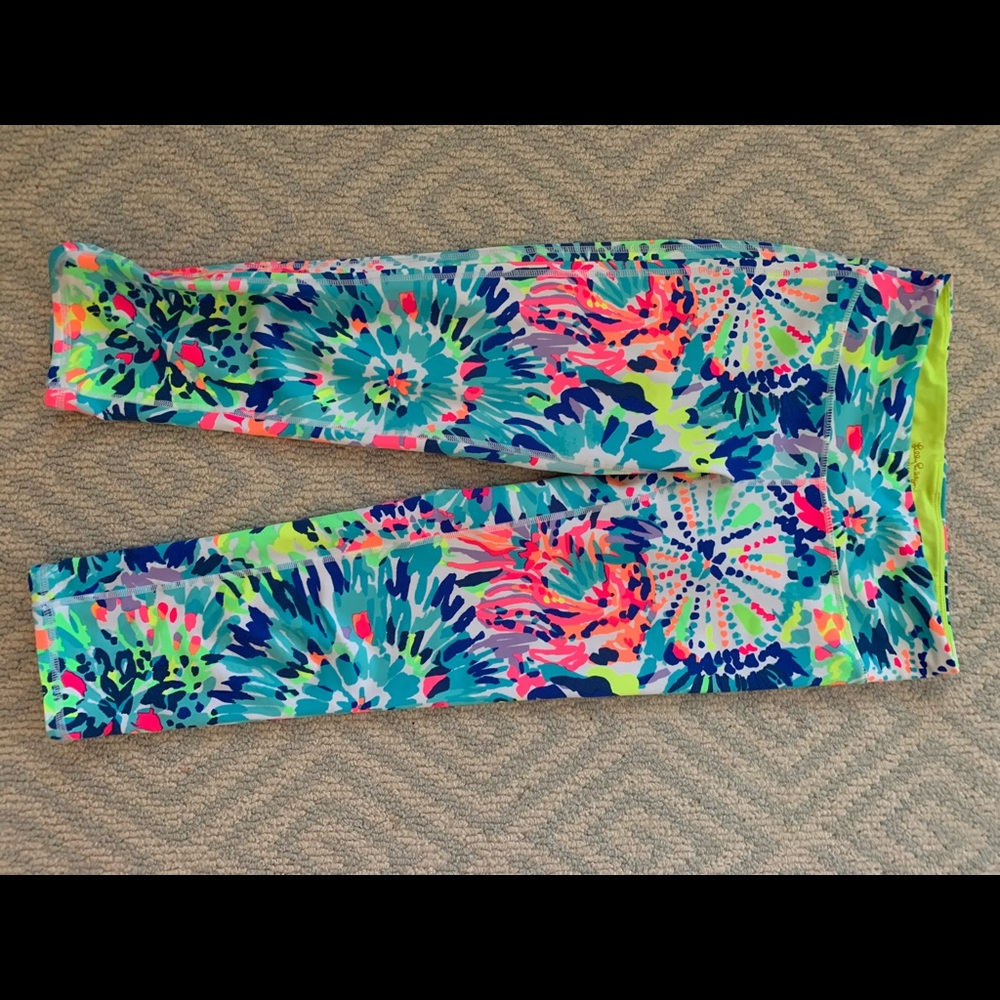 Lilly Pulitzer Luxletic 21” Weekender Legging